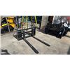 Image 4 : AGT INDUSTRIAL SAII100 SKID STEER PALLET FORK ATTACHMENT WITH 48" FORKS