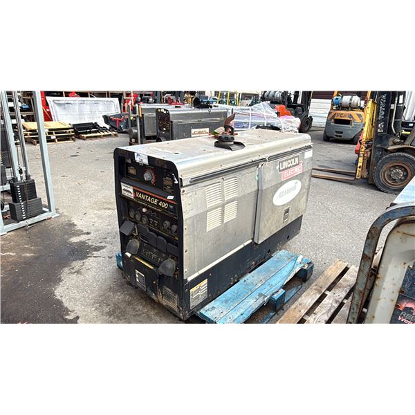 LINCOLN ELECTRIC VANTAGE 400 HEAVY DUTY INDUSTRIAL DIESEL POWERED WELDING POWER SOURCE