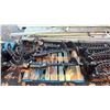Image 1 : PALLET OF 3 HYDRAULIC MINI SKID STEER DRILL ATTACHMENTS
