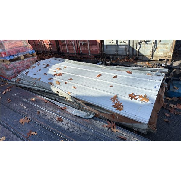 5 STACK OF APPROX 250PCS 3' X 10' WHITE GALVALUME STEEL ROOFING SHEETS