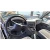 Image 6 : 2004 GMC SAFARI, 2DR VAN, WHITE, VIN 1GTDM19X14B508676,