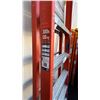 Image 2 : WERNER PODIUM MAX 6' ORANGE CARBON FIBER INDUSTRIAL PLATFORM LADDER