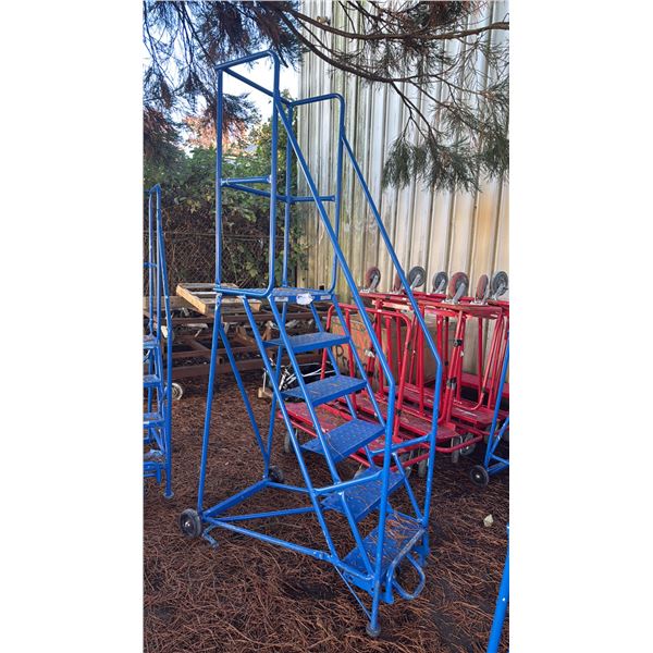 CANWAY 6H-20 HEAVY DUTY BLUE 6 STEP NARROW MOBILE WAREHOUSE STAIRS WITH 20" X 15" PLATFORM