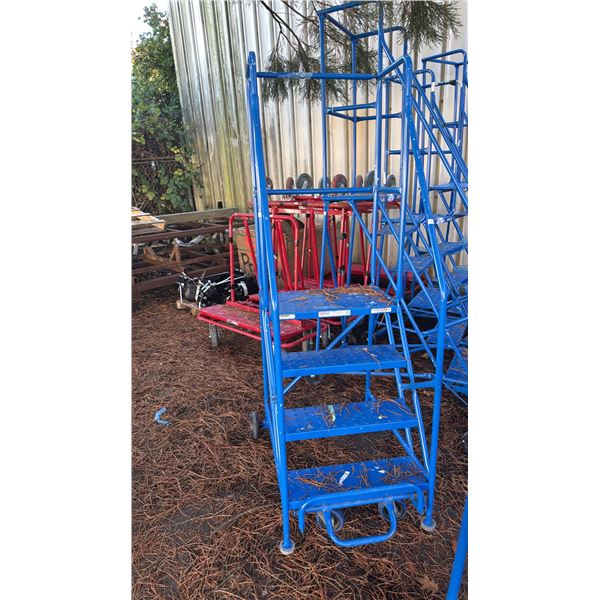 CANWAY 4H-20 HEAVY DUTY BLUE 4 STEP NARROW MOBILE WAREHOUSE STAIRS WITH 20" X 15" PLATFORM