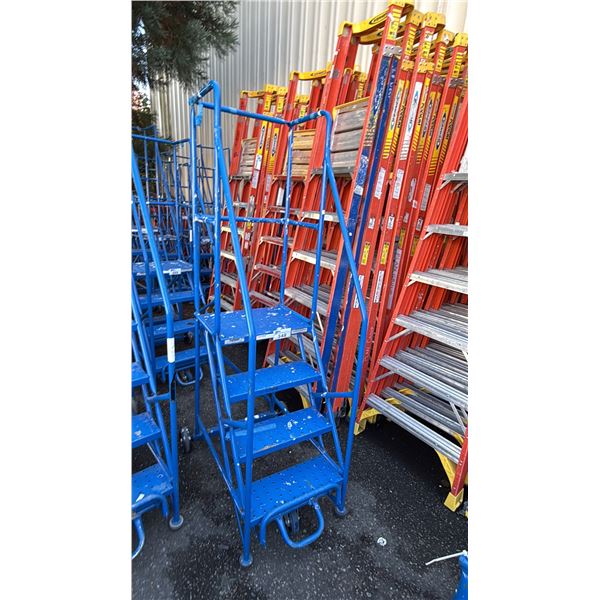 CANWAY 4H-20 HEAVY DUTY BLUE 4 STEP NARROW MOBILE WAREHOUSE STAIRS WITH 20" X 15" PLATFORM
