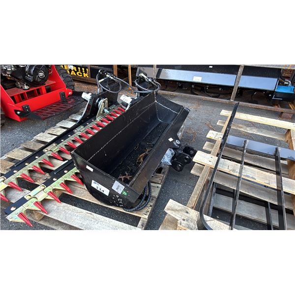 BLACK 40  MINI EXCAVATOR HYDRAULIC CLEANING BUCKET ATTACHMENT