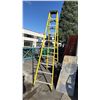 Image 2 : FEATHERLIGHT YELLOW 10' INDUSTRIAL CARBON FIBER STEP LADDER