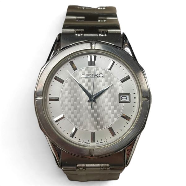 Men's 1990s Seiko Watch with Textured Face * Model 7N42-9070 * In original case & box - Stainless st