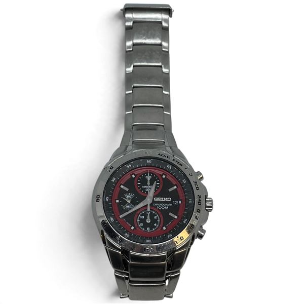 Seiko Chronograph Sports Watch - Red Dial - Model 7192-0HE0 - Preowned