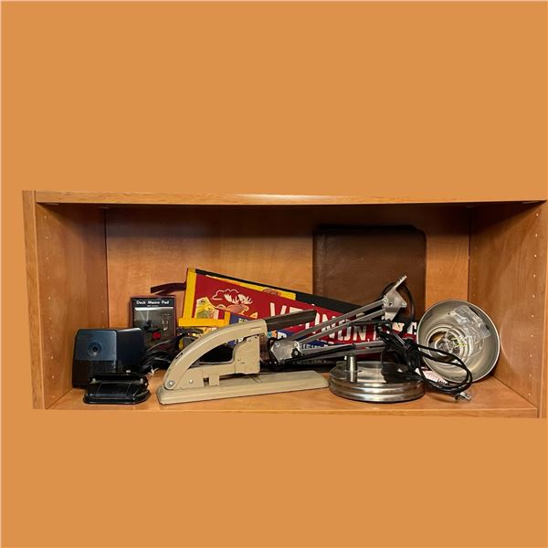 Souvenir Felt Pennants with Desk Accessories and Lamp