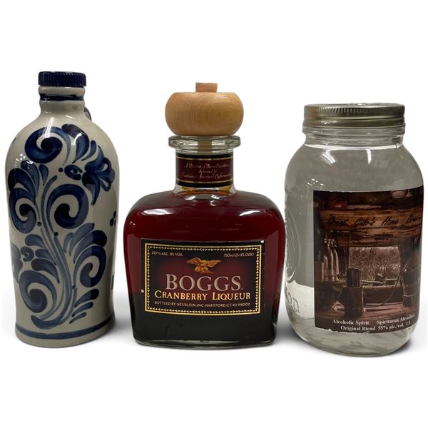 Both Silber Stoneware Jug 0.5 L, Boggs Cranberry Liqueur Bottle 750 mL and Spirit Jar 1 L