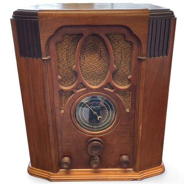 Rogers-Majestic Type 28 Wooden Cabinet Tube Radio