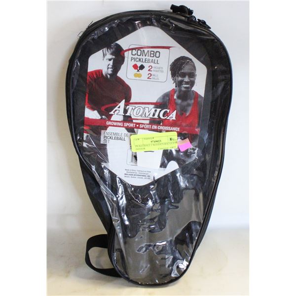 PICKLEBALL 2 WOODEN RACQUETS INDOOR