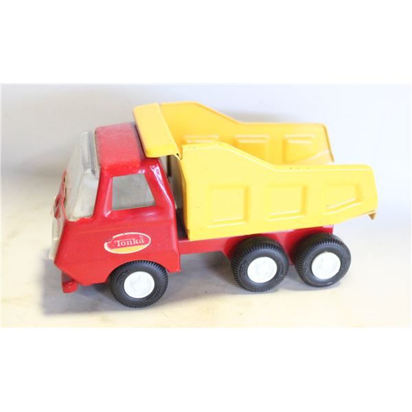 TONKA RED YELLOW OLD TRUCK