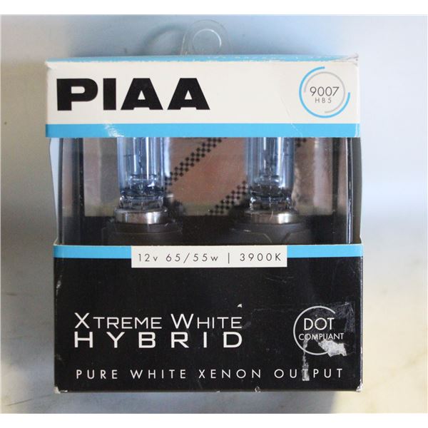 NEVER USED PIAA 90907 HB5 XTREME WHITE BULBS
