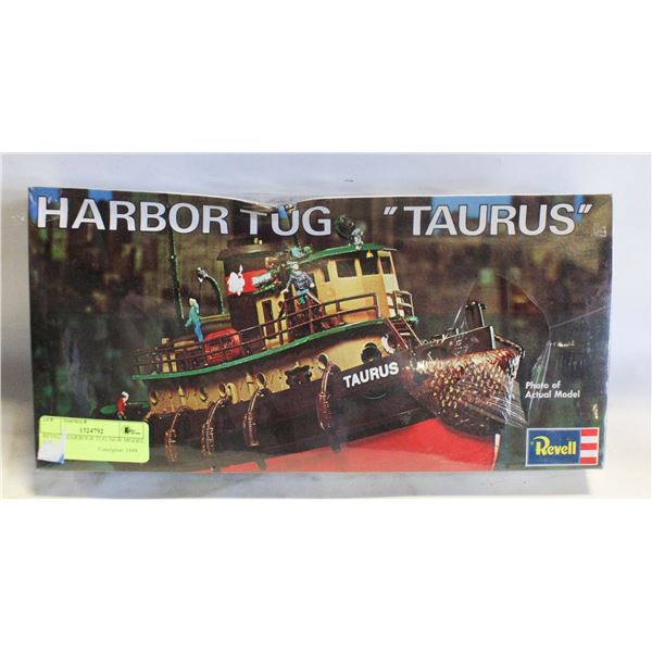 REVELL HARBOUR TUG MODEL KIT - DAMAGED BOX
