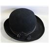 Image 1 : VINTAGE WOMENS BLACK WOOL HAT