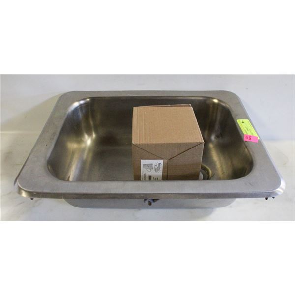 BAR SINK 10"X14"