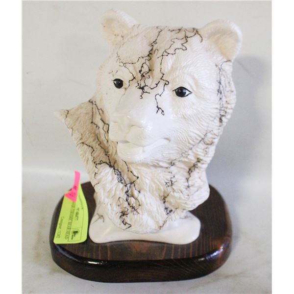 HORSE HAIR CERAMIC BEAR HEAD