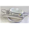 Image 1 : 3PC CASSEROLE DISHES WITH METAL HOLDERS