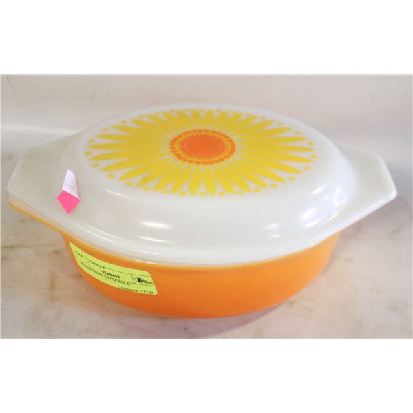 PYREX OVAL CASSEROLE