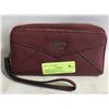 Image 1 : LADIES GUESS MULTI COMPARTMENT WALLET