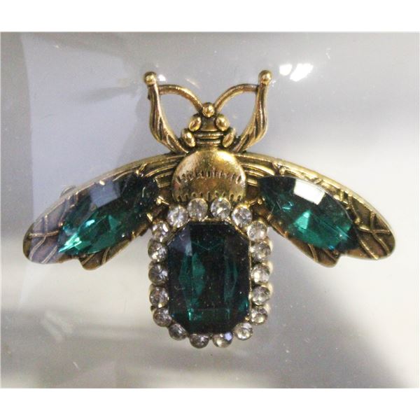 NEW VINTAGES INSPIRED BEE BROOCH