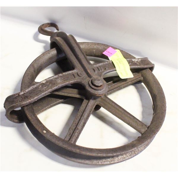 ANTIQUE CAST IRON 10" PULLEY