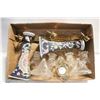 Image 1 : LOT OF CANDLE HOLDERS