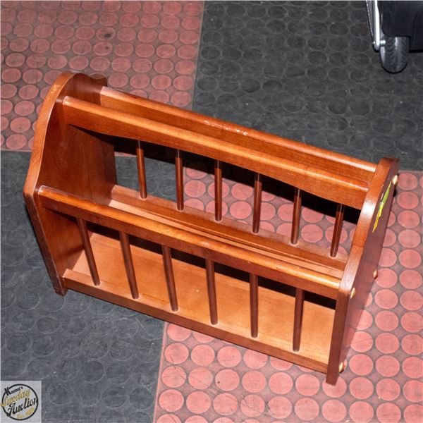 VINTAGE WOOD MAGAZINE RACK 14"X17"X9"