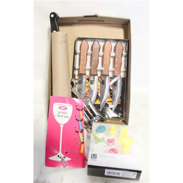 LOT OF KNIVES AND KITCHEN