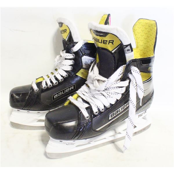 MENS SIZE 8 BAUER SUPREME SKATES