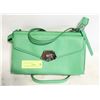 Image 1 : NINE WEST SMALL GREEN PURSE