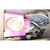 Image 1 : BAKING PANS/TINS AND COOKIE STAMP ETC