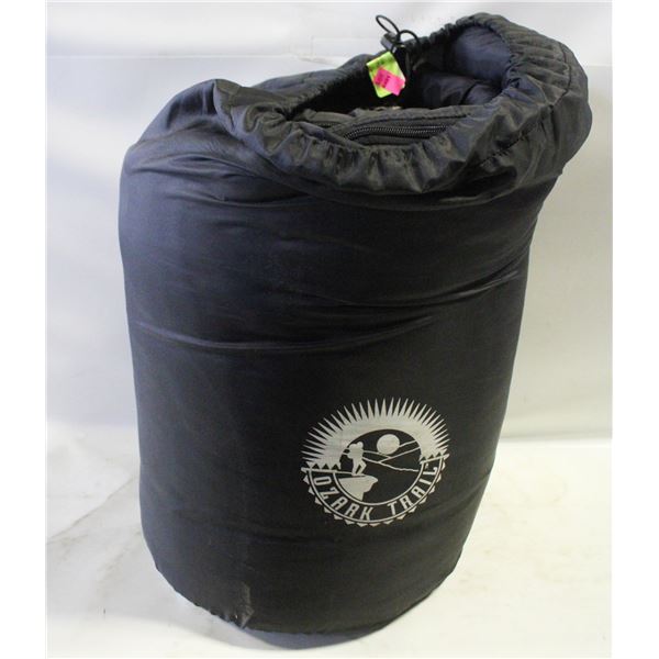 OZARK TRAIL SLEEPING BAG