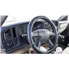 Image 10 : BAILIFF SEIZED: 2003 CHEVROLET SILVERADO 3500HD FL
