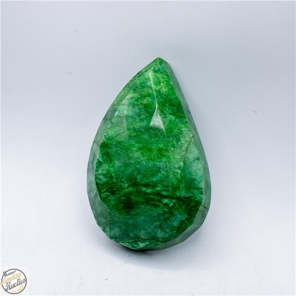 3200CT NATURAL EMERALD GEMSTONE + COA