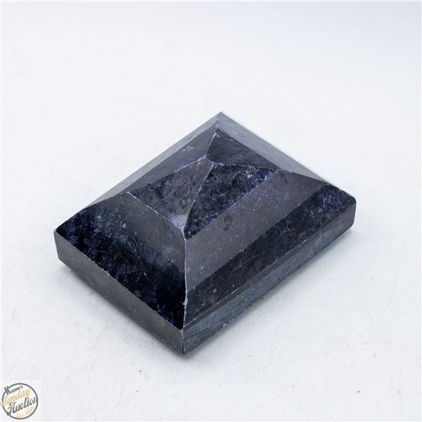 1899CT NATURAL SAPPHIRE GEMSTONE + COA