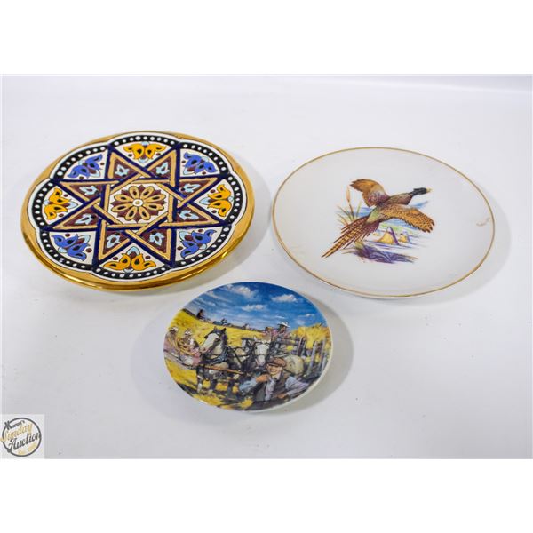 LOT OF 3 DECOR PLATES INCLUDES WESTERN, DUCK