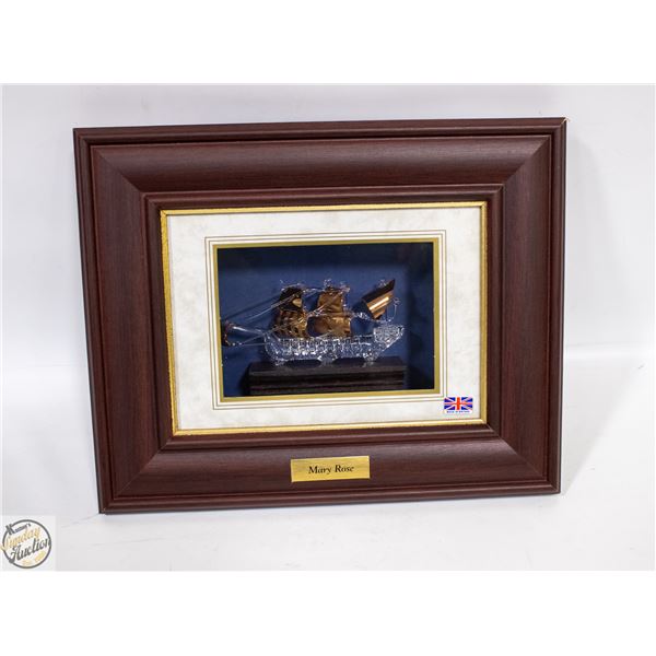 SHADOW BOX "MARY ROSE" GLASS BLOWN