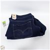 Image 1 : NEW LEVIS JEANS SZ 14M 32 X 30