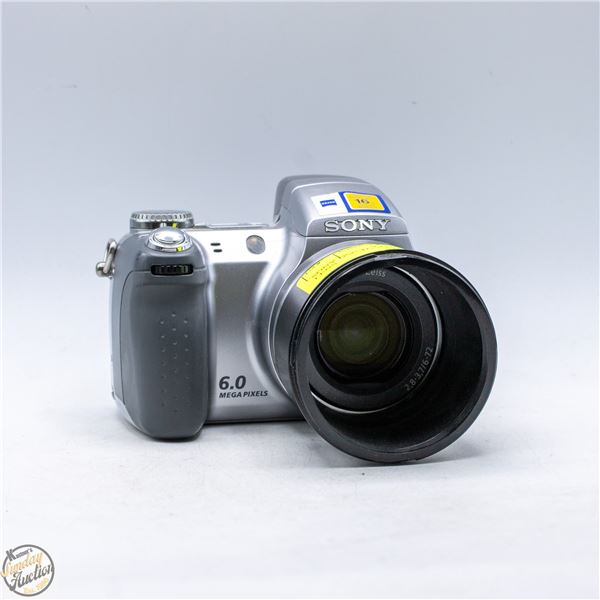 SONY DSC-H2 CAMERA W/ZEISS LENS