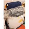Image 1 : PALLET FILLED WITH VARIOUS ROLLS OF FABRIC