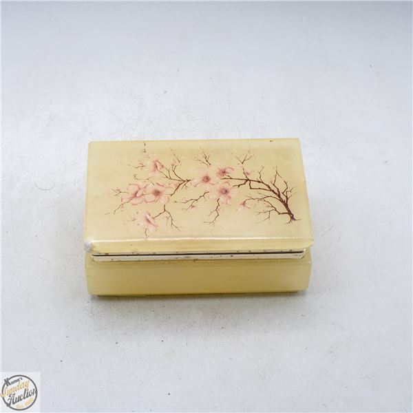 MID-CENTURY ITALIAN ALABASTER TRINKET BOX