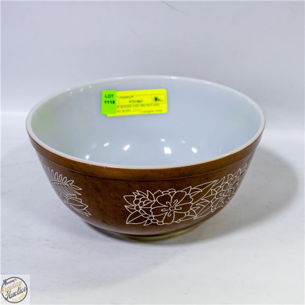 PYREX WOODLAND BROWN #403 MIXING BOWL, 2.5 L
