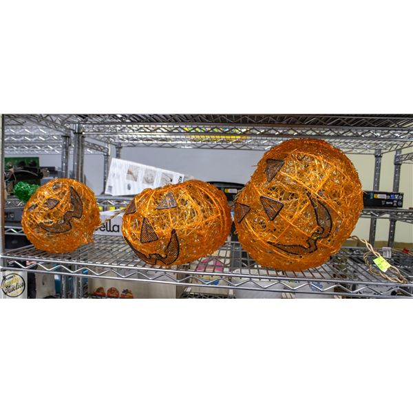 3PC LED HANGING PUMPKIN HALLOWEEN LIGHT SET