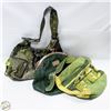 Image 1 : 3 GREEN PURSES