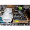 Image 1 : BAKING AND SERVING DISHES