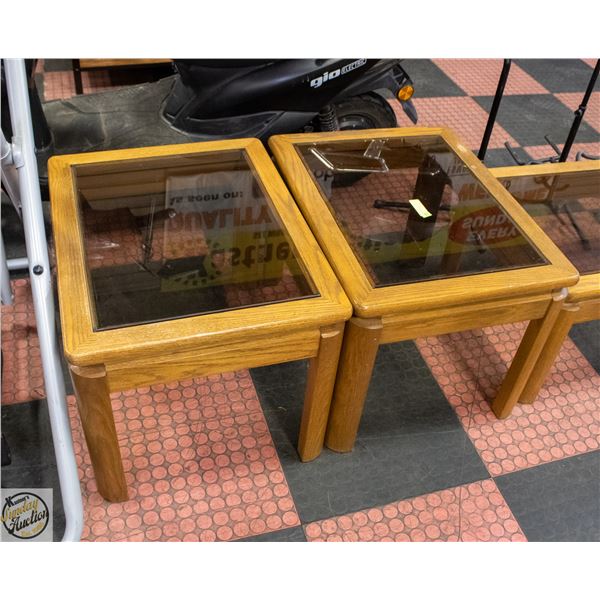 2 VINTAGE WOOD+GLASS SIDE TABLES  H-19.5" W-21.5"