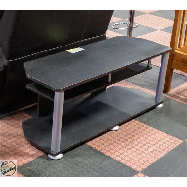 TV STAND H-17.5" W-16" L-43.5"